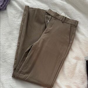 Aritzia Women's Tan Trousers